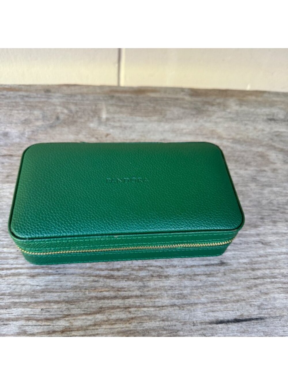 Pandora Limited Edition Green Leather Jewelry Organizer Travel Box No Strap